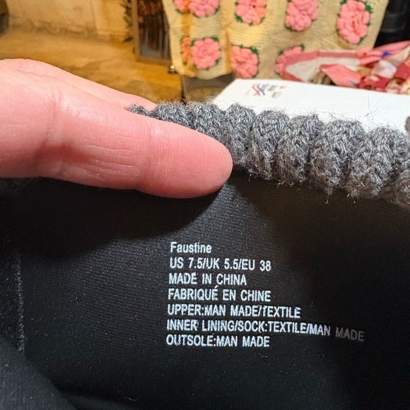 Womens Retro Boots Size 7.5 Y2K Side zip Faux Leather Chunky Heels - Picture 7 of 9